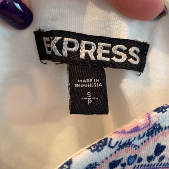 Express Dress - Picture 3 of 4